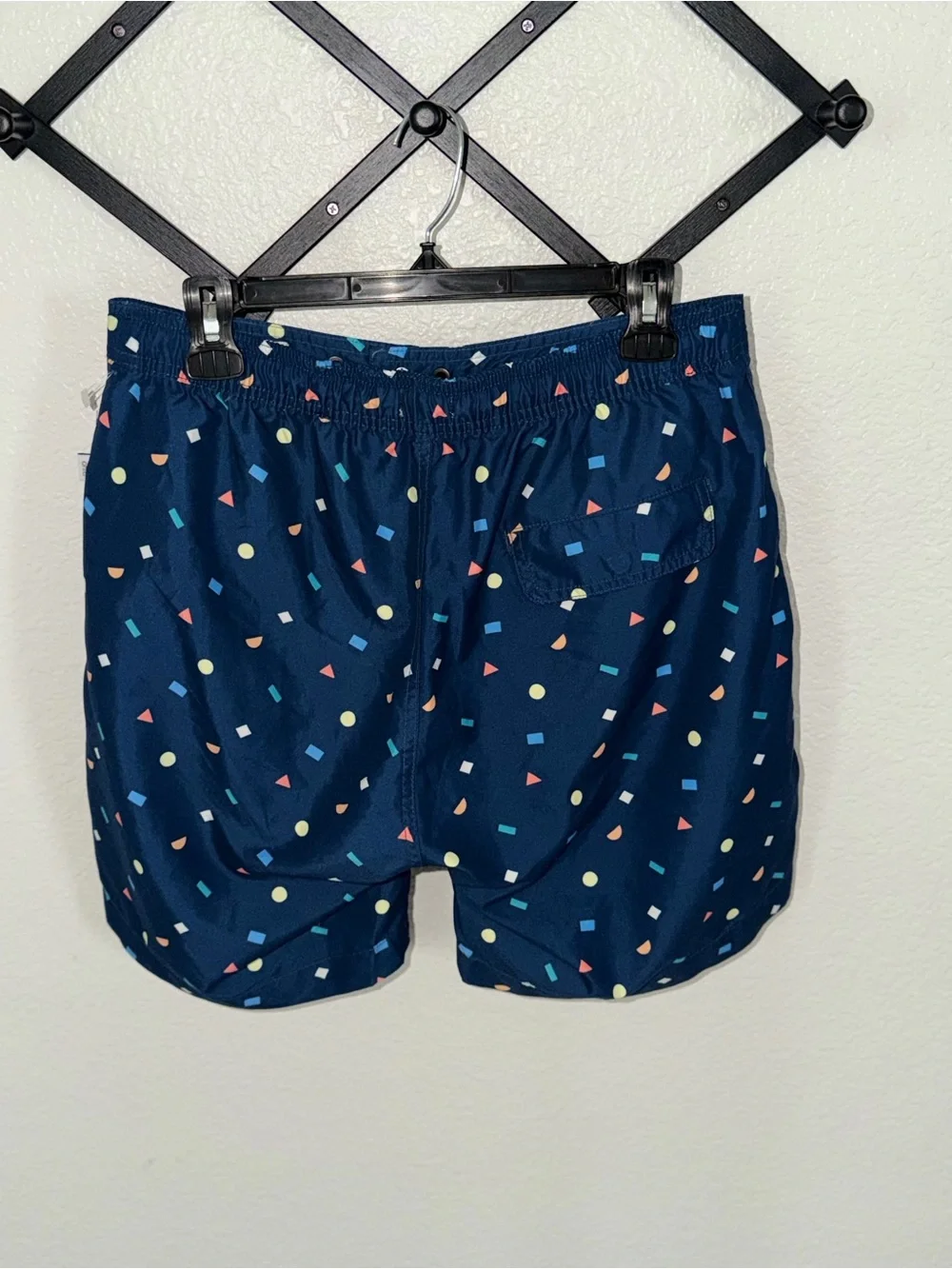Olia Men’s L/G Navy Geometric Print Swim Trunks Board Shorts Multicolor